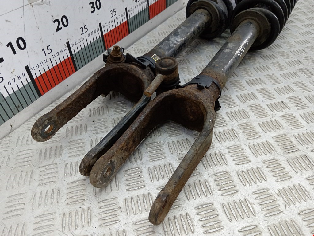 Амортизатор передний левый MERCEDES-BENZ R-Class W251 2005-2017