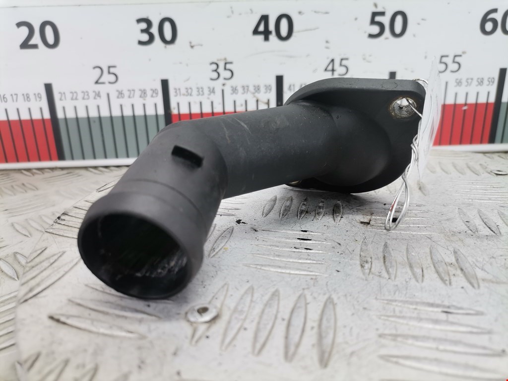 Корпус термостата Skoda Octavia 1U (1996-2010)