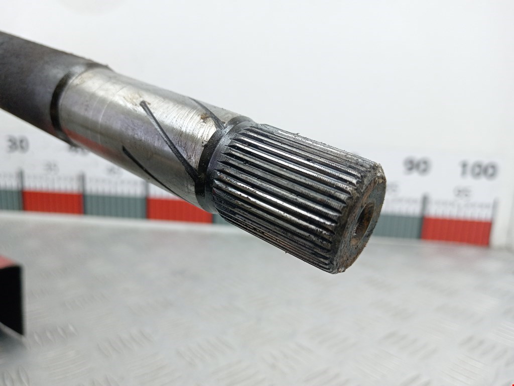 Полуось (привод, приводной вал) передняя правая OPEL Vivaro A 2001-2014