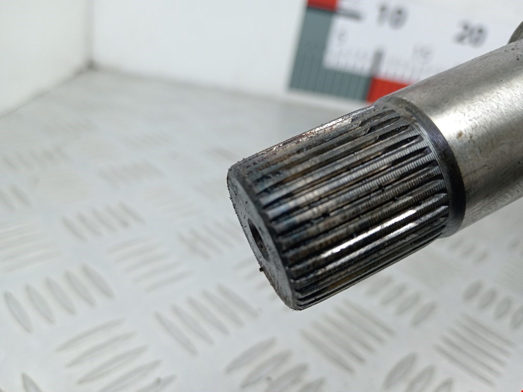 Полуось (привод, приводной вал) передняя правая FORD Transit 2000-2006