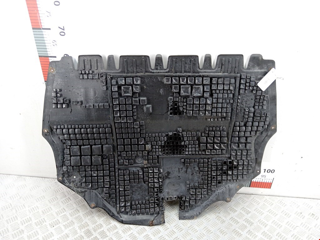 Защита картера (двигателя) VOLKSWAGEN Polo IV 2001-2009