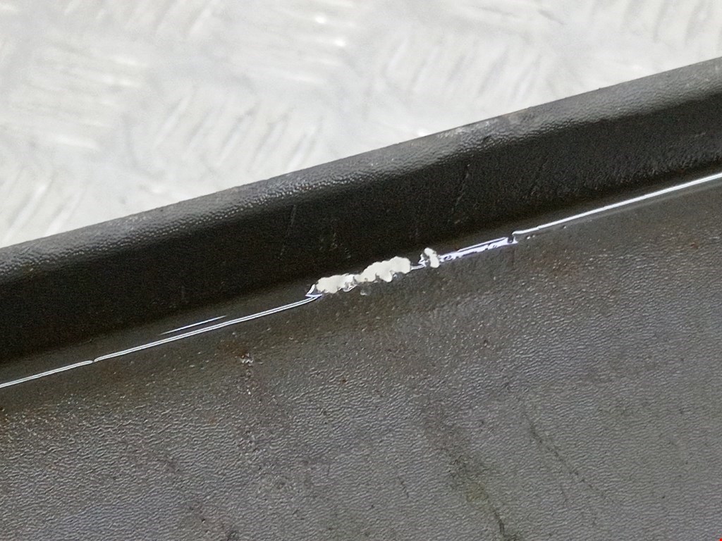 Бампер задний OPEL Vivaro A 2001-2014