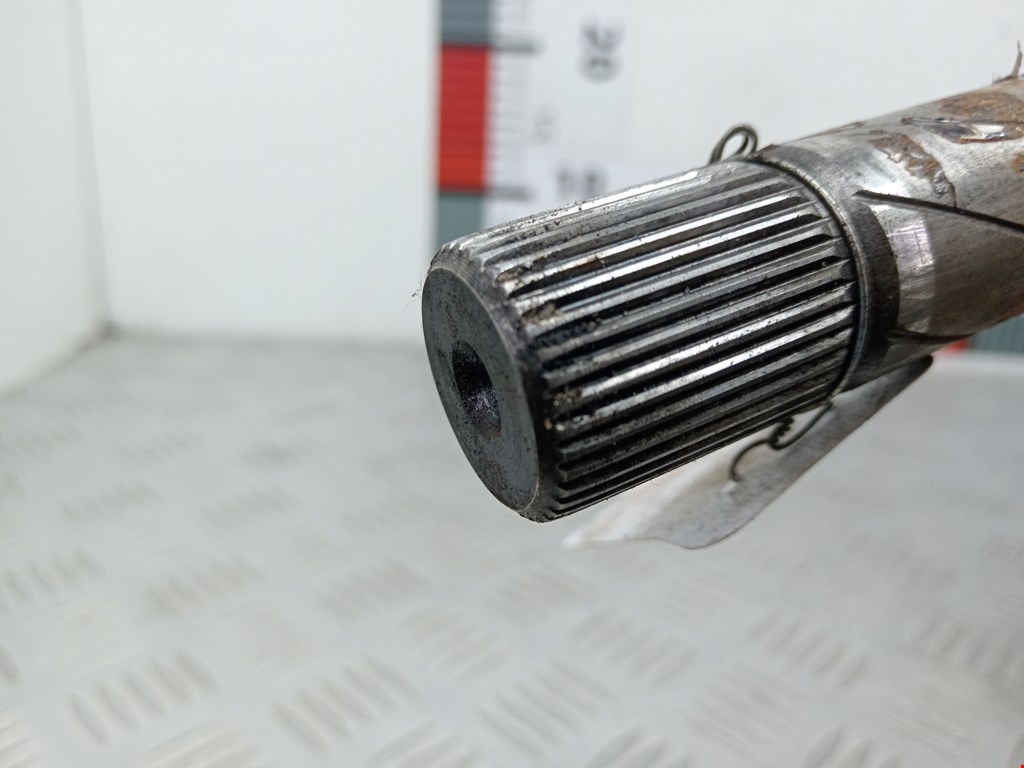 Полуось (привод, приводной вал) передняя правая OPEL Vivaro A 2001-2014