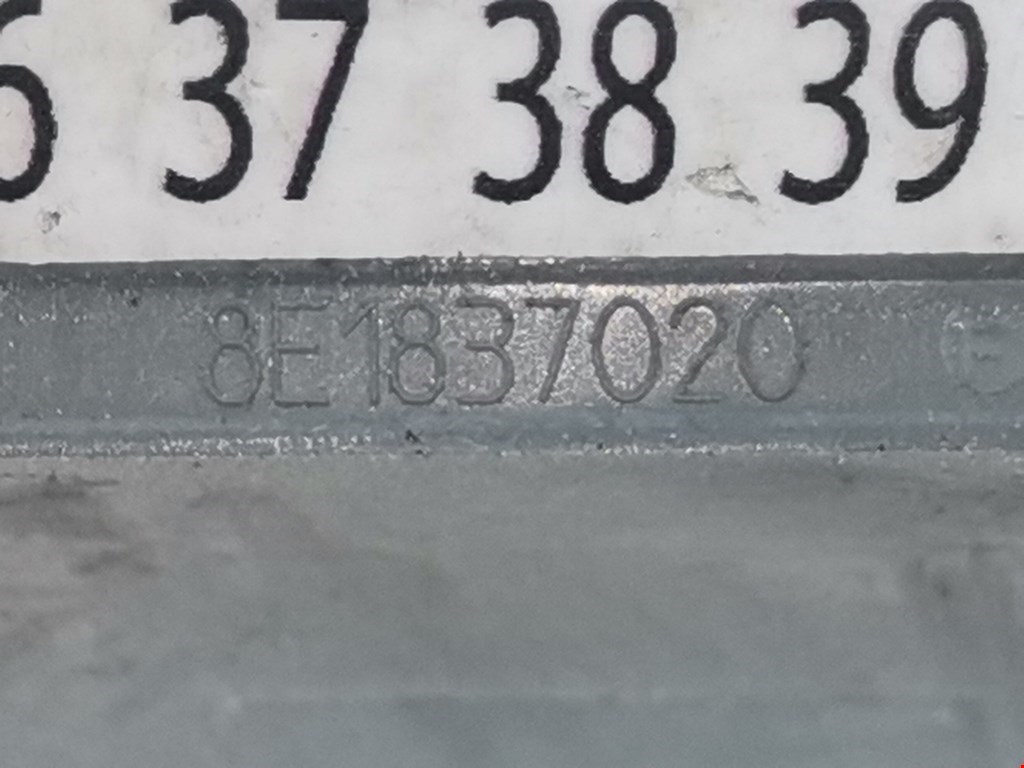 Ручка дверная передняя внутренняя правая AUDI A4 B6 2001-2005