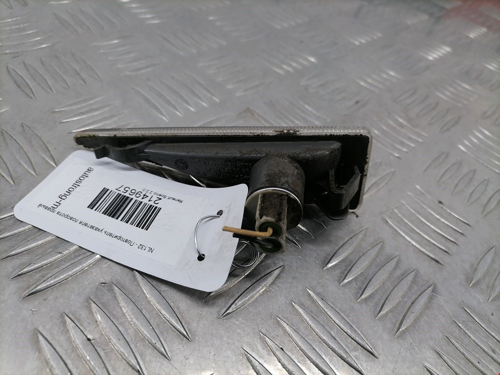 Повторитель на крыло RENAULT Scenic II 2003-2010