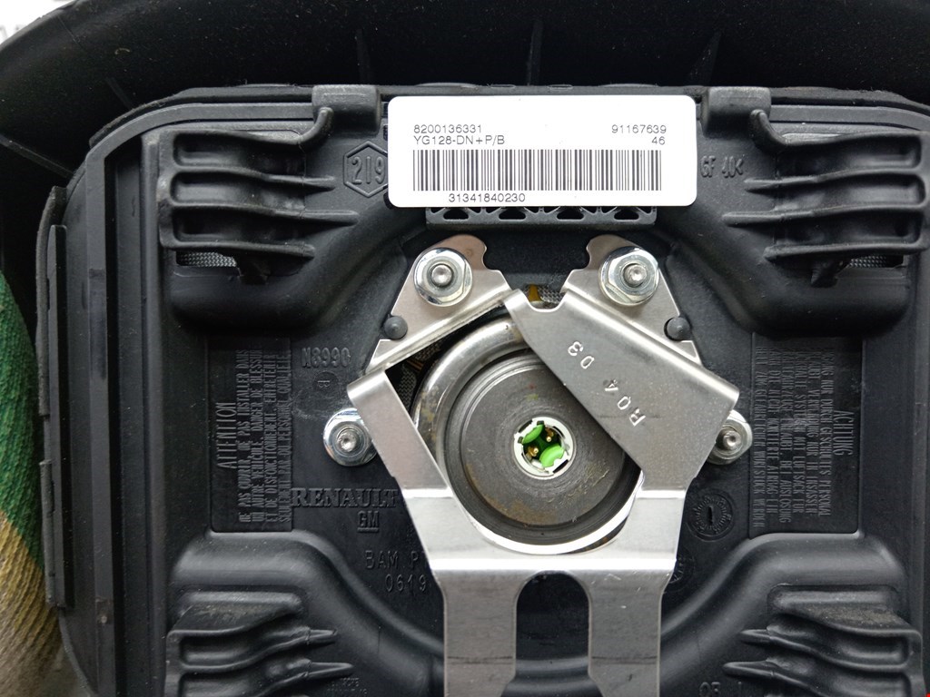 Подушка безопасности в рулевое колесо RENAULT Trafic II 2001-2014