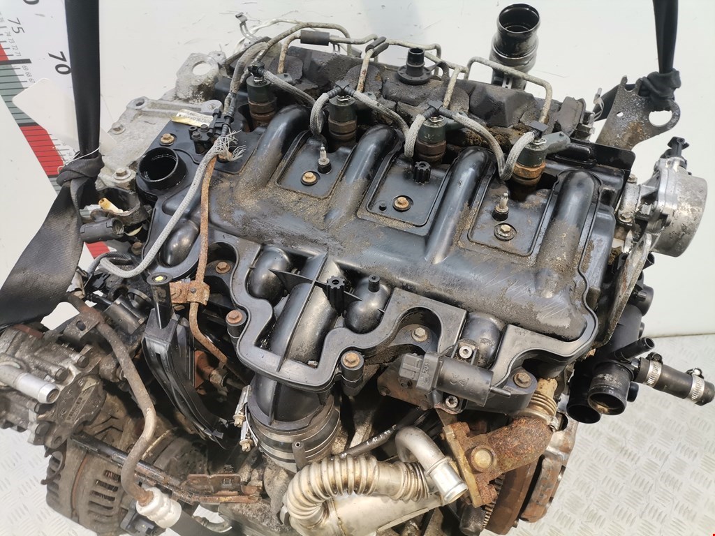 Двигатель (ДВС на разборку) OPEL Vivaro A 2001-2014