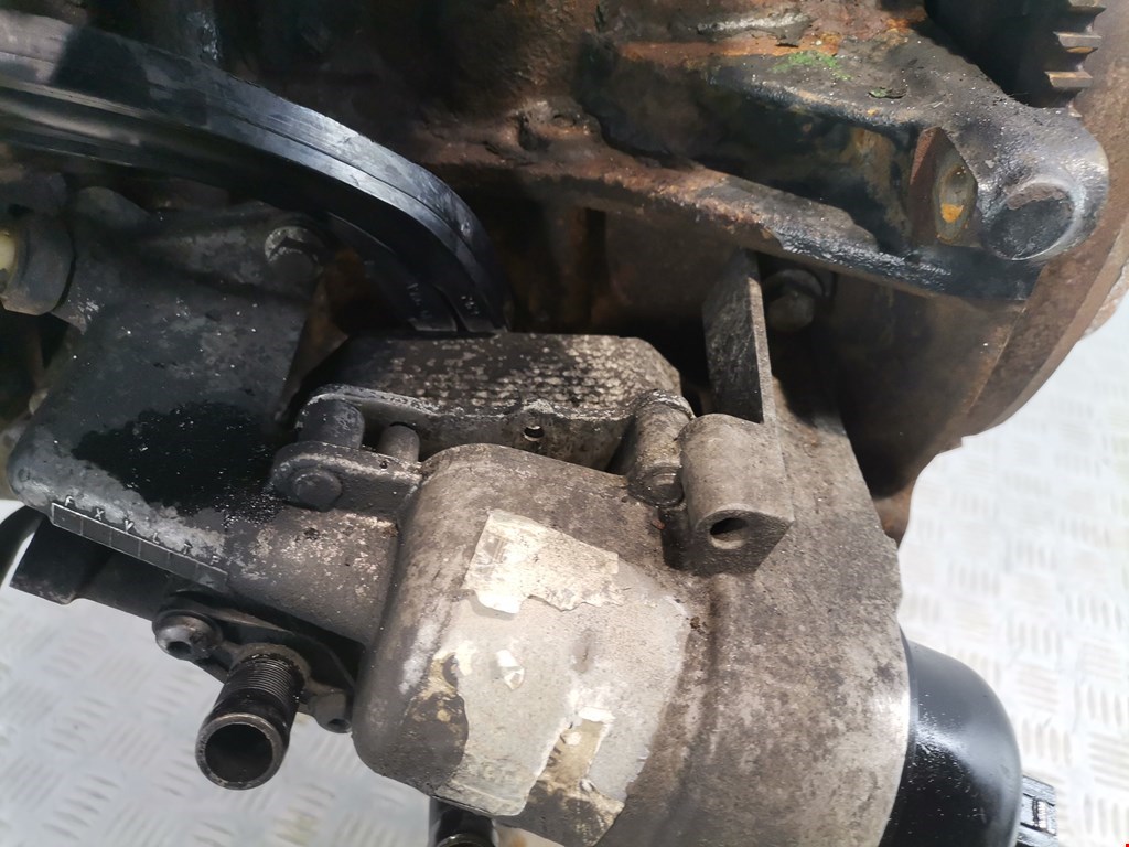 Двигатель (ДВС на разборку) OPEL Vivaro A 2001-2014