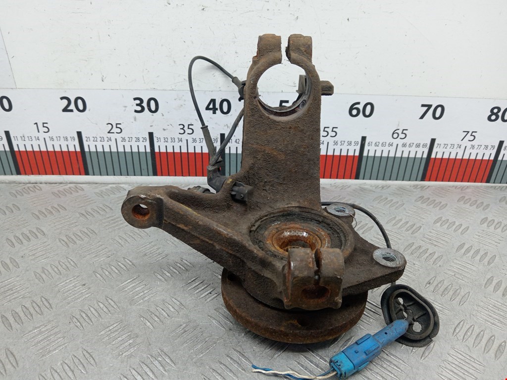 Ступица передняя левая PEUGEOT 206 1998-2012