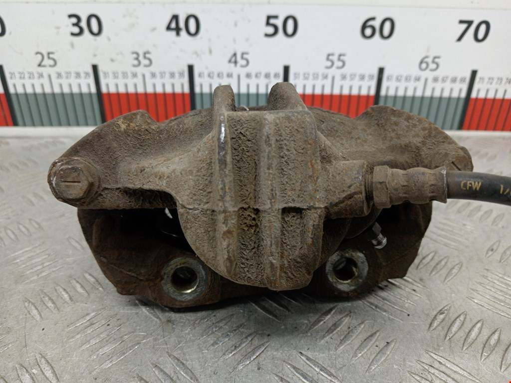 Суппорт передний правый CITROEN C3 Picasso 2009-2017