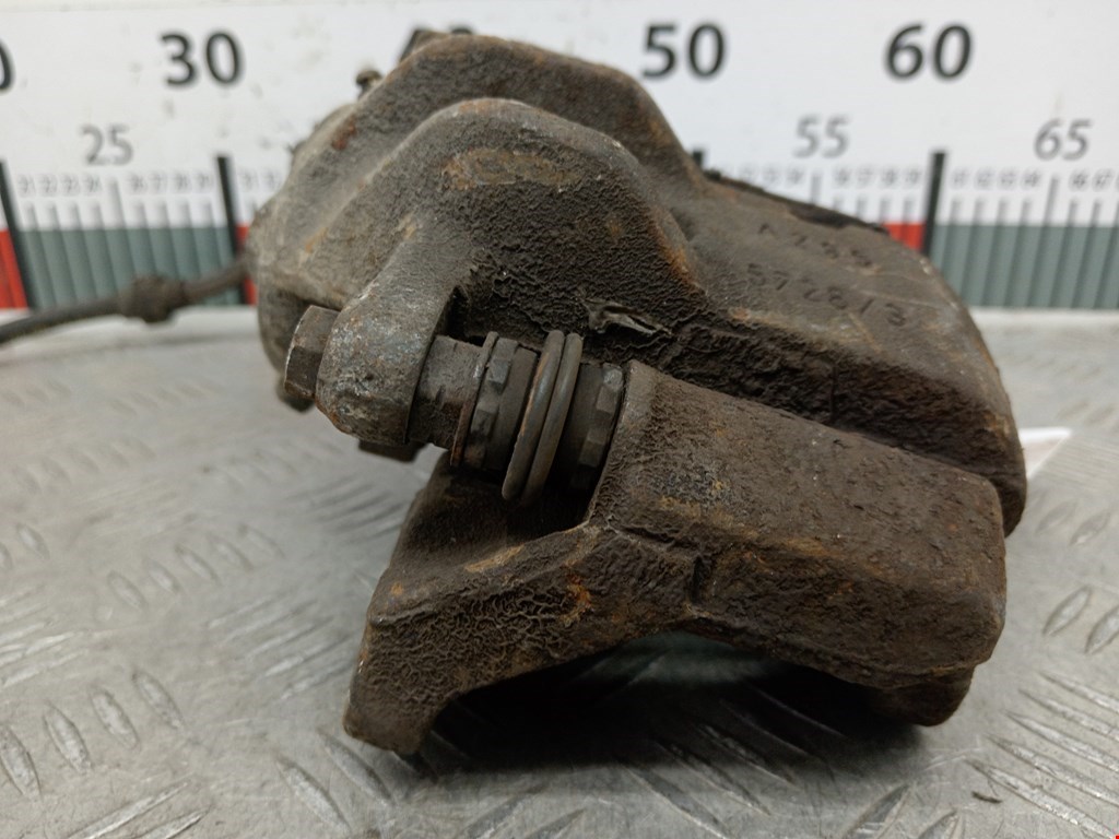 Суппорт передний левый CITROEN Xsara 1997-2000