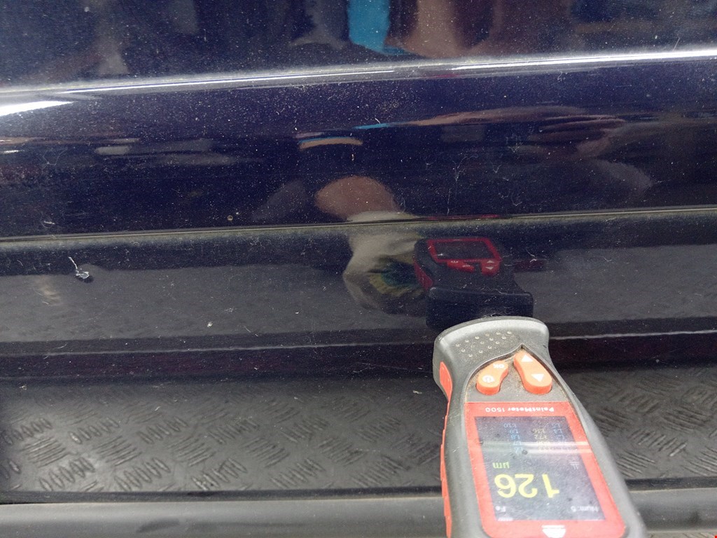 Дверь передняя правая AUDI A4 B5 1995-2001