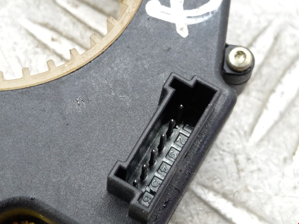 Датчик угла поворота рулевого колеса MITSUBISHI Colt Z3 2003-2012