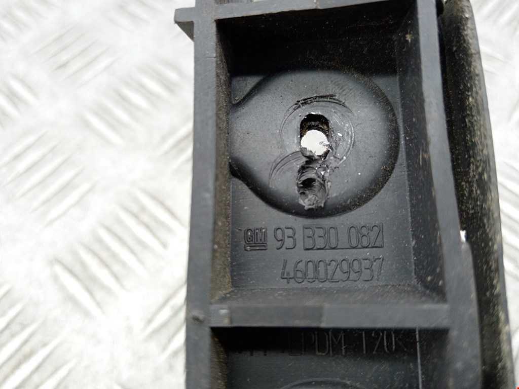 Кронштейн заднего бампера левый правый OPEL Meriva A 2003-2010