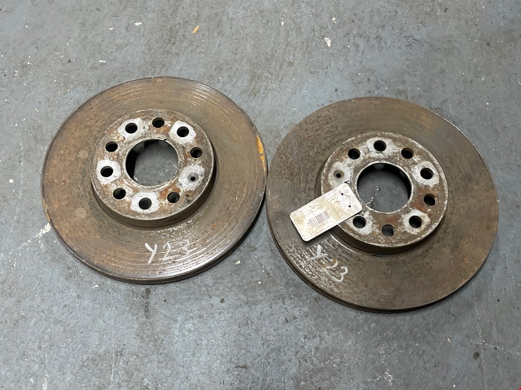 Диск тормозной передний AUDI A3 8P 2003-2013