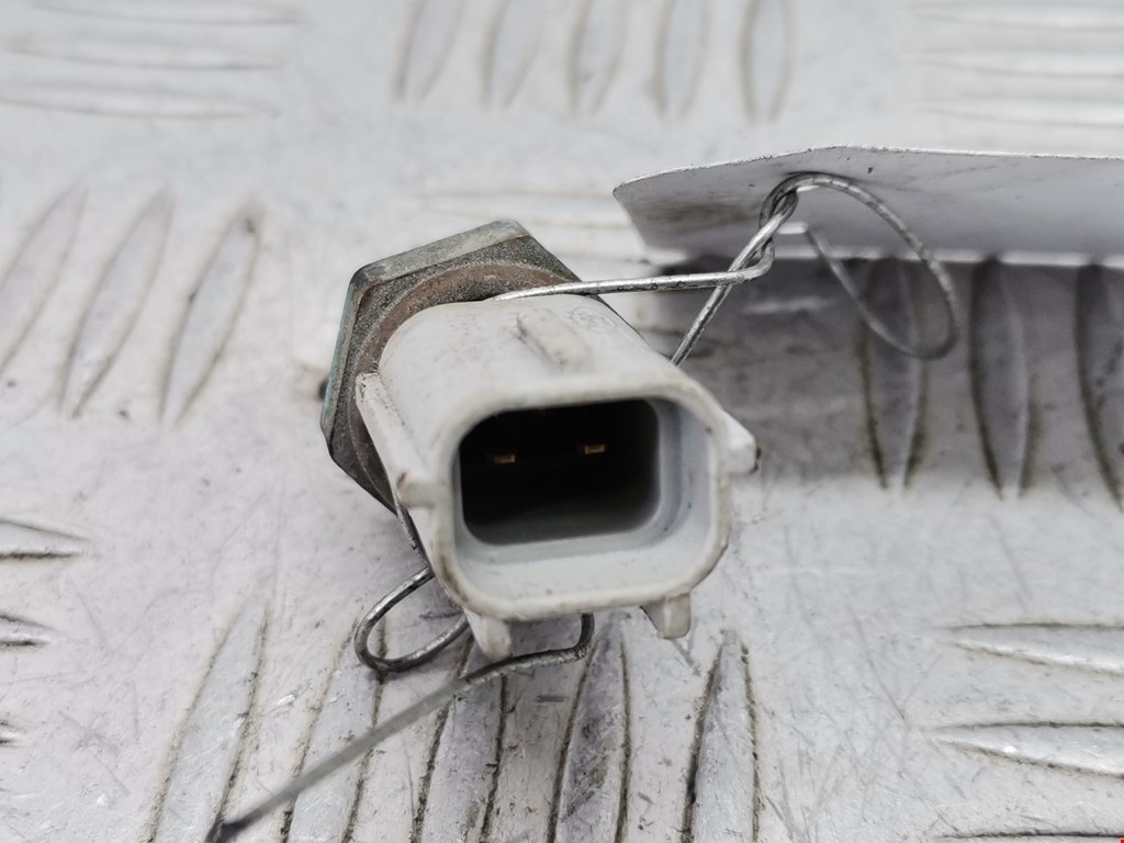 Датчик температуры (охлаждающей жидкости) FORD Mondeo II 1996-2000