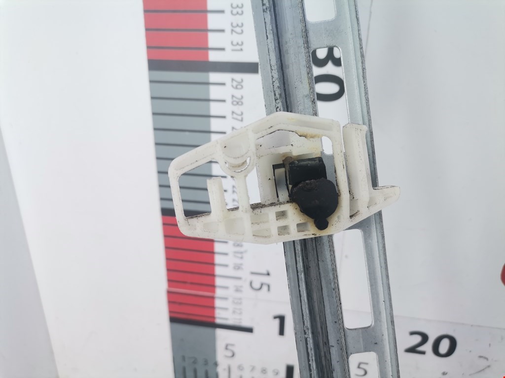 Стеклоподъемник передний правый PEUGEOT 206 1998-2012