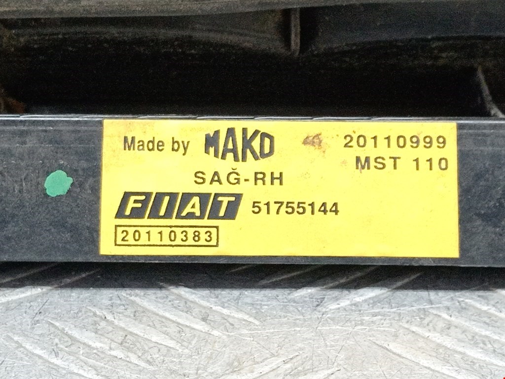 Фонарь задний правый FIAT Doblo 1 2000-2005