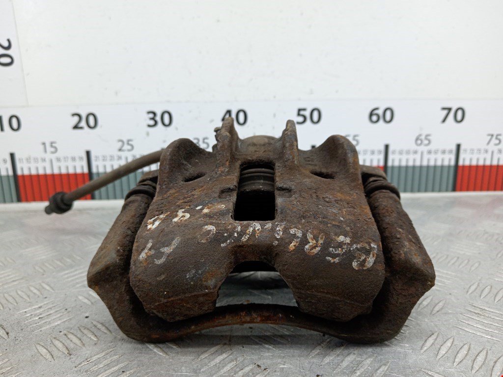 Суппорт передний правый RENAULT Kangoo 1997-2008