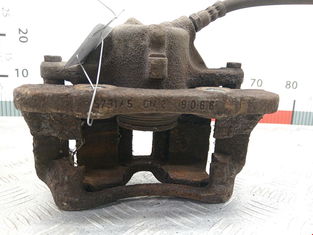 Суппорт передний правый RENAULT Kangoo 1997-2008