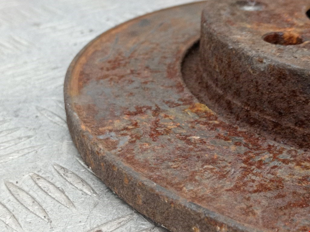 Диск тормозной передний PEUGEOT 206 1998-2012