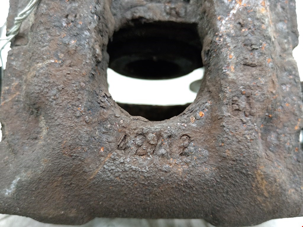 Суппорт задний левый BMW X5 E53 1999-2006