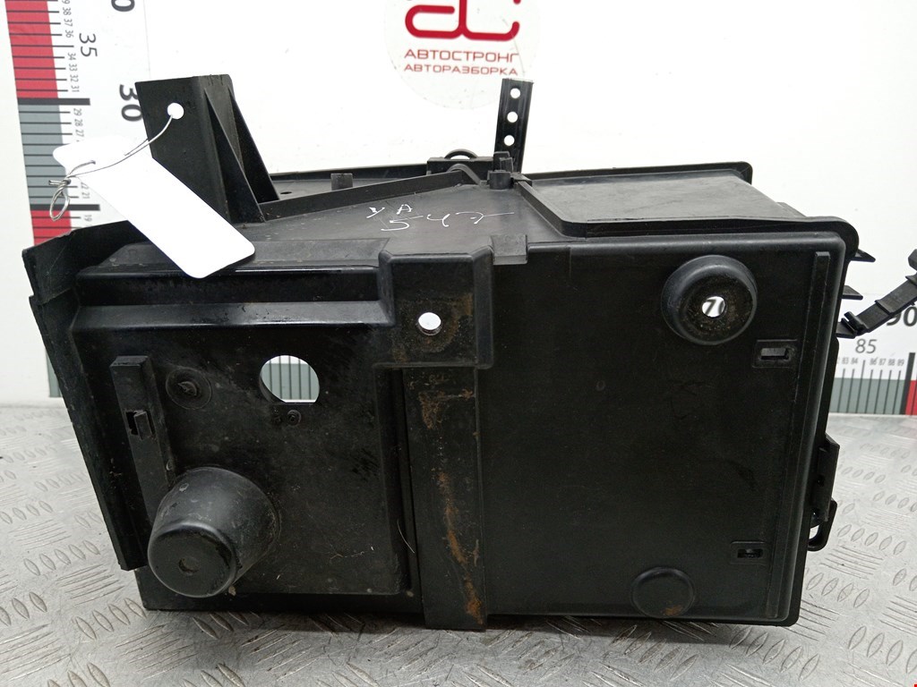 Крепление АКБ (корпус/подставка) FORD Focus II 2005-2011