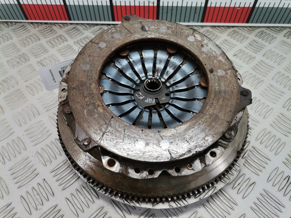 Маховик (демпфер сцепления) OPEL Meriva A 2003-2010