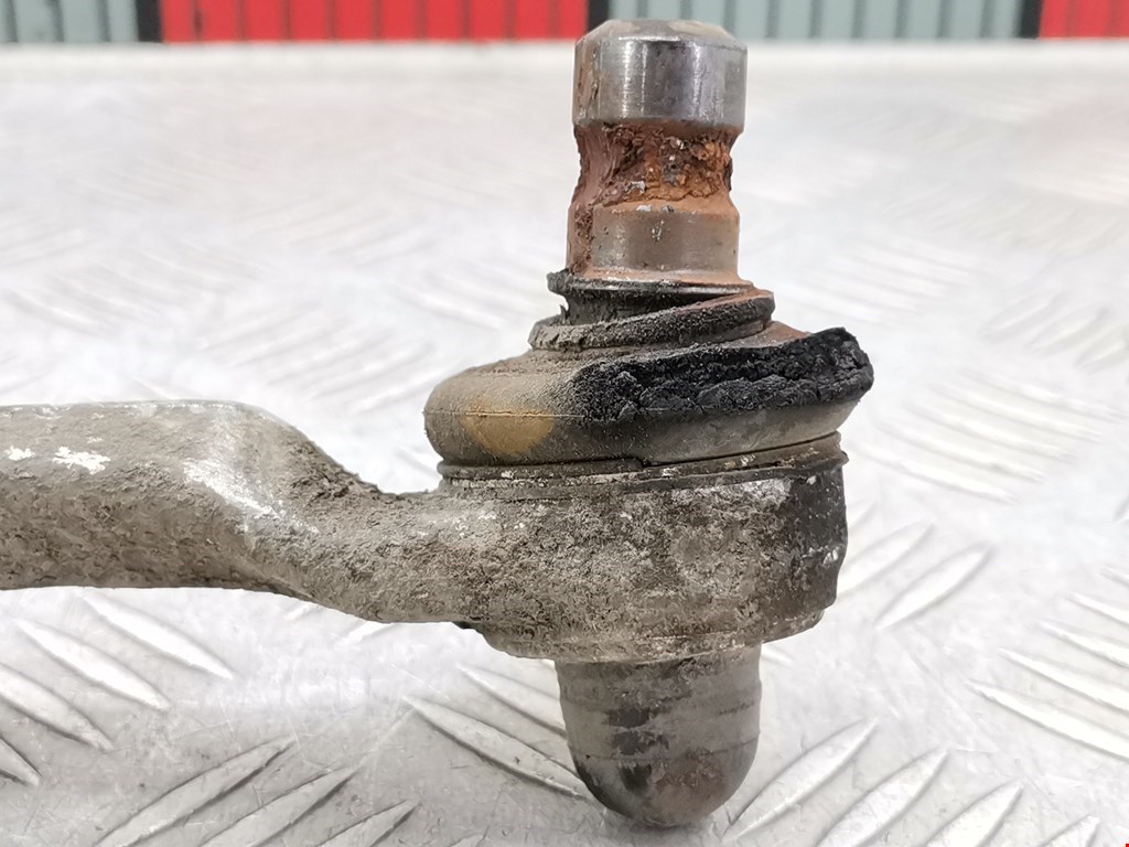 Рычаг передний правый AUDI A4 B5 1995-2001