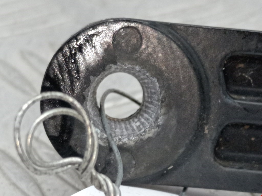 Поводок дворников передний левый/ правый OPEL Vectra Vectra C 2002-2008