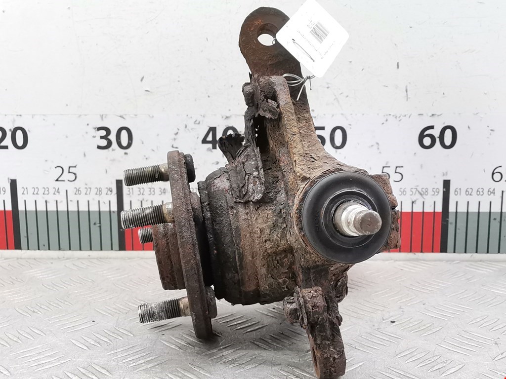 Ступица передняя левая/правая SUBARU Forester I 1997-2002