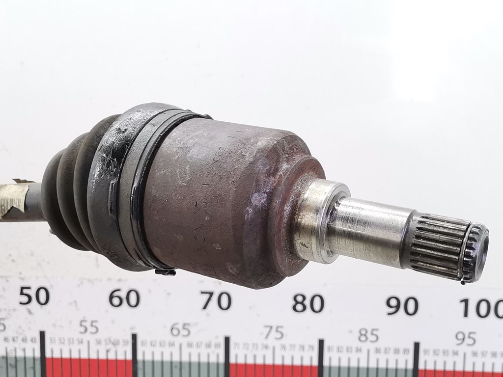 Полуось (привод, приводной вал) передняя правая FIAT Grande Punto 2005-2009
