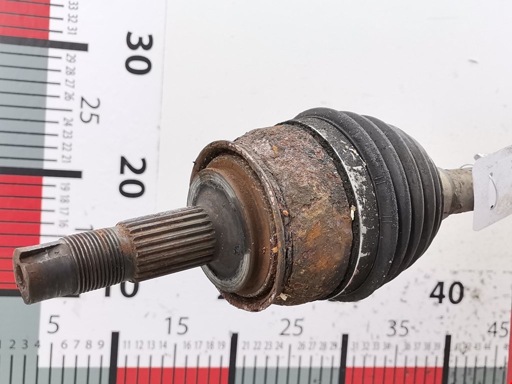 Полуось (привод, приводной вал) передняя правая FIAT Grande Punto 2005-2009