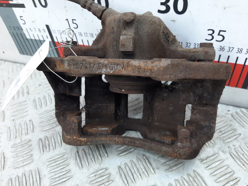 Суппорт передний левый CITROEN Berlingo 1996-2012