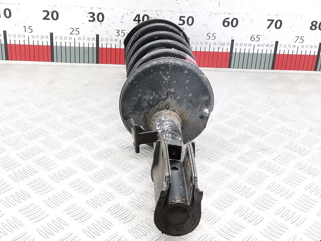 Амортизатор передний правый RENAULT Sandero 2009-2014