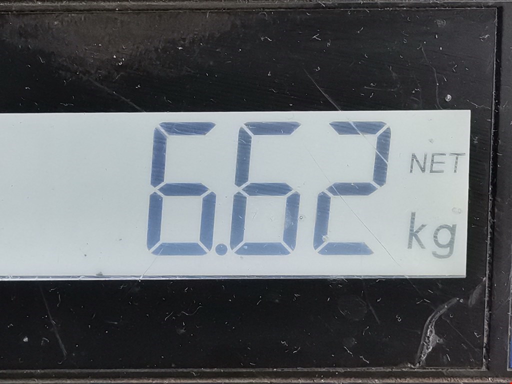 Амортизатор передний правый RENAULT Sandero 2009-2014