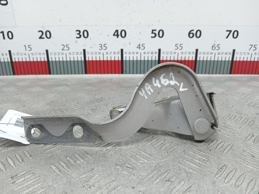 Петля капота левая/правая MAZDA Demio DW 1996-2002