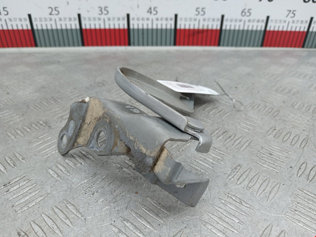 Петля капота левая/правая MAZDA Demio DW 1996-2002