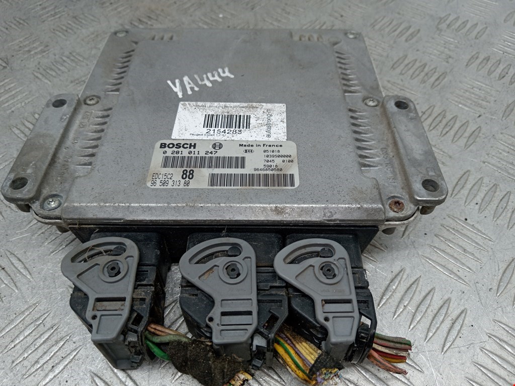 Блок управления двигателя (ЭБУ) PEUGEOT Expert I 1995-2007