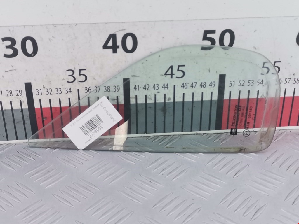 Стекло двери передней правой (форточка) OPEL Agila A 2000-2007