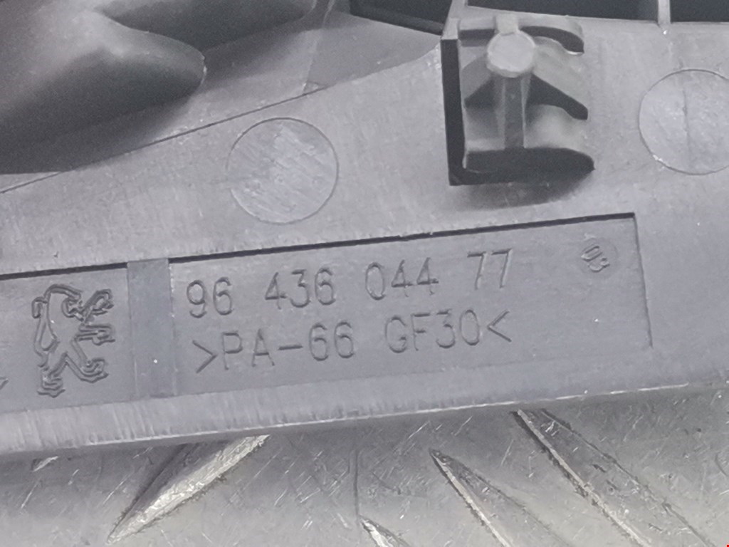 Ручка дверная передняя внутренняя правая PEUGEOT 307 2001-2008