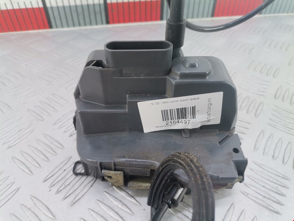 Замок двери задней правой RENAULT Scenic II 2003-2010