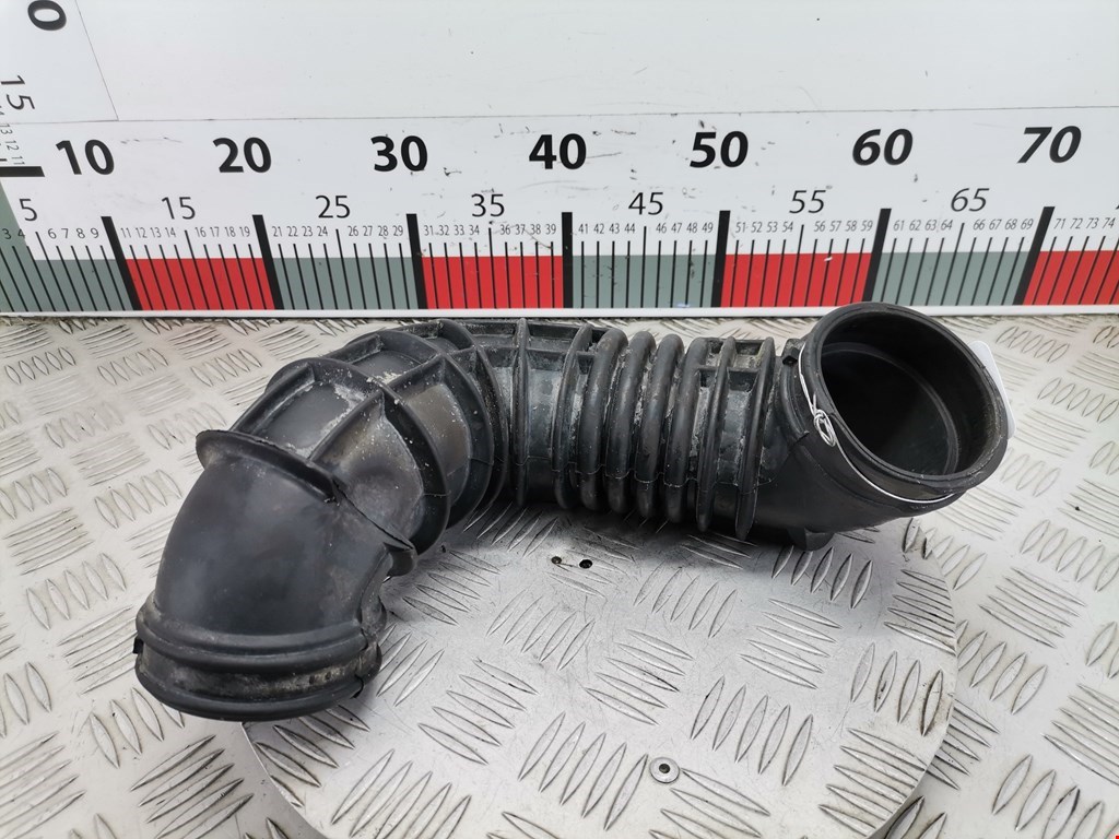 Патрубок воздушного фильтра (гофра инжектора) Ford Focus 1 (1998-2005)