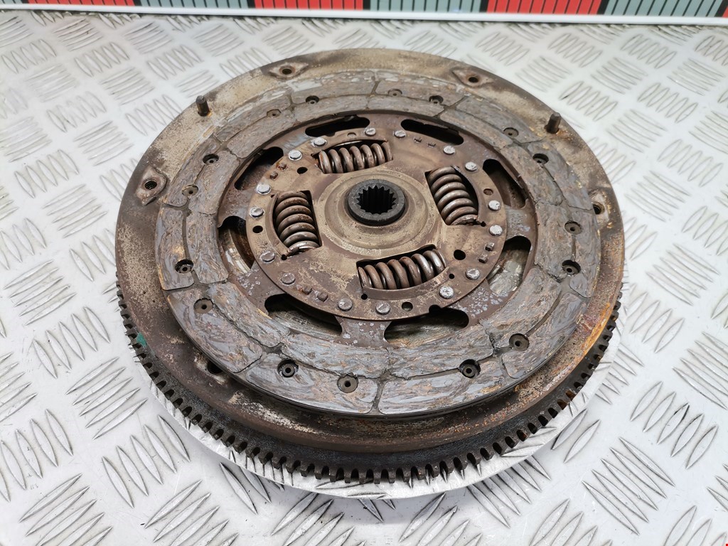 Маховик (демпфер сцепления) FORD Focus I 1998-2005