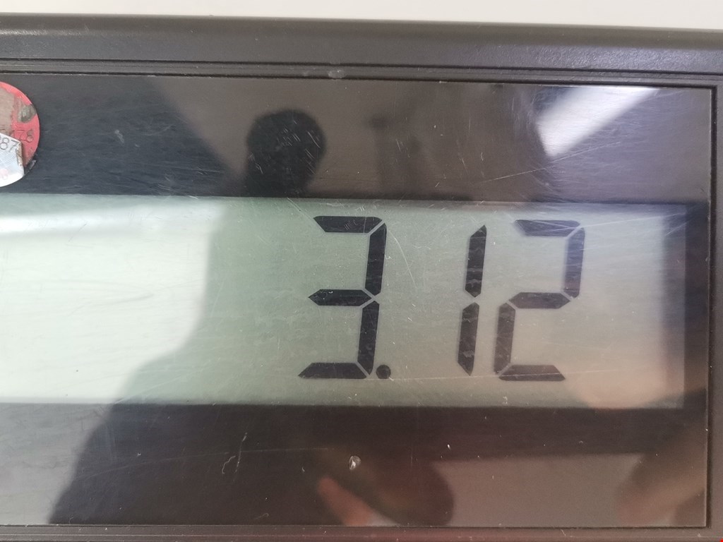 Стекло двери переднее левое PEUGEOT 307 2001-2008