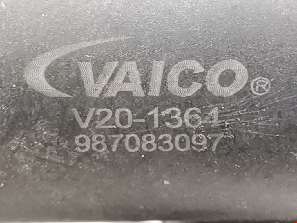 Тройник системы охлаждения BMW 5er 5 серия E39 1995-2004