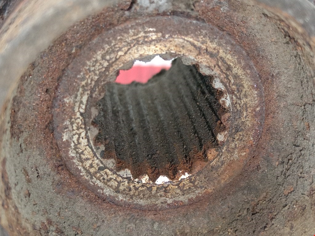 Ступица передняя левая RENAULT Kangoo 1997-2008