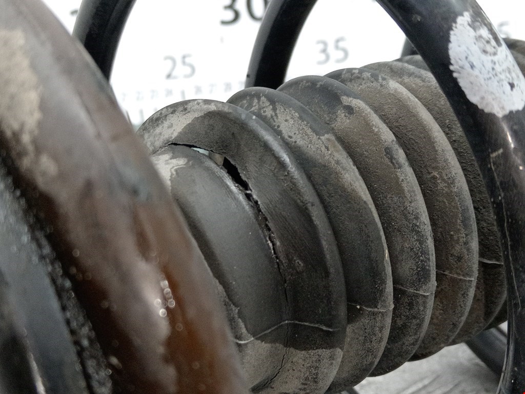 Амортизатор передний правый RENAULT Scenic II 2003-2010