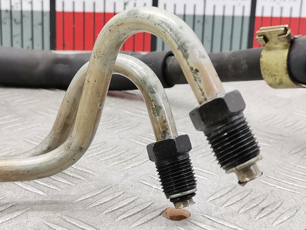 Трубка гидроусилителя (ГУР) MAZDA Demio DW 1996-2002