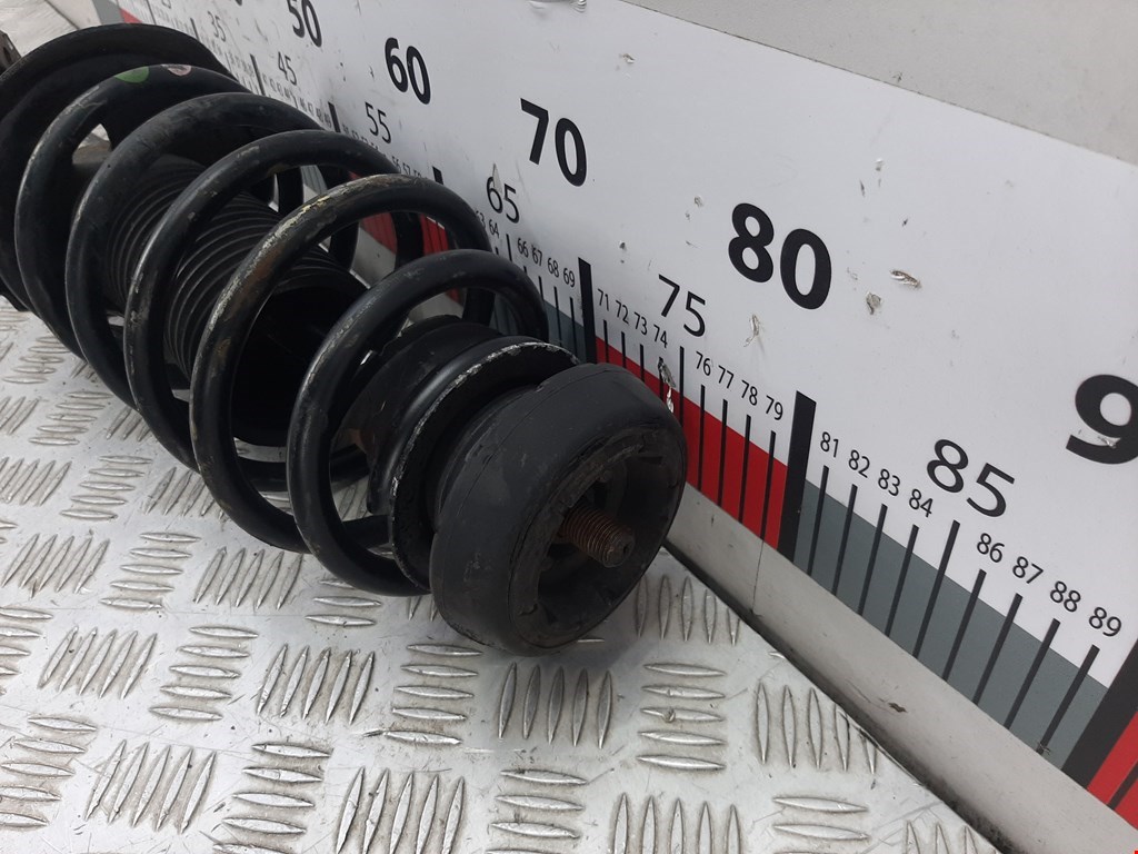 Амортизатор передний левый VOLKSWAGEN Golf III 1991-1997